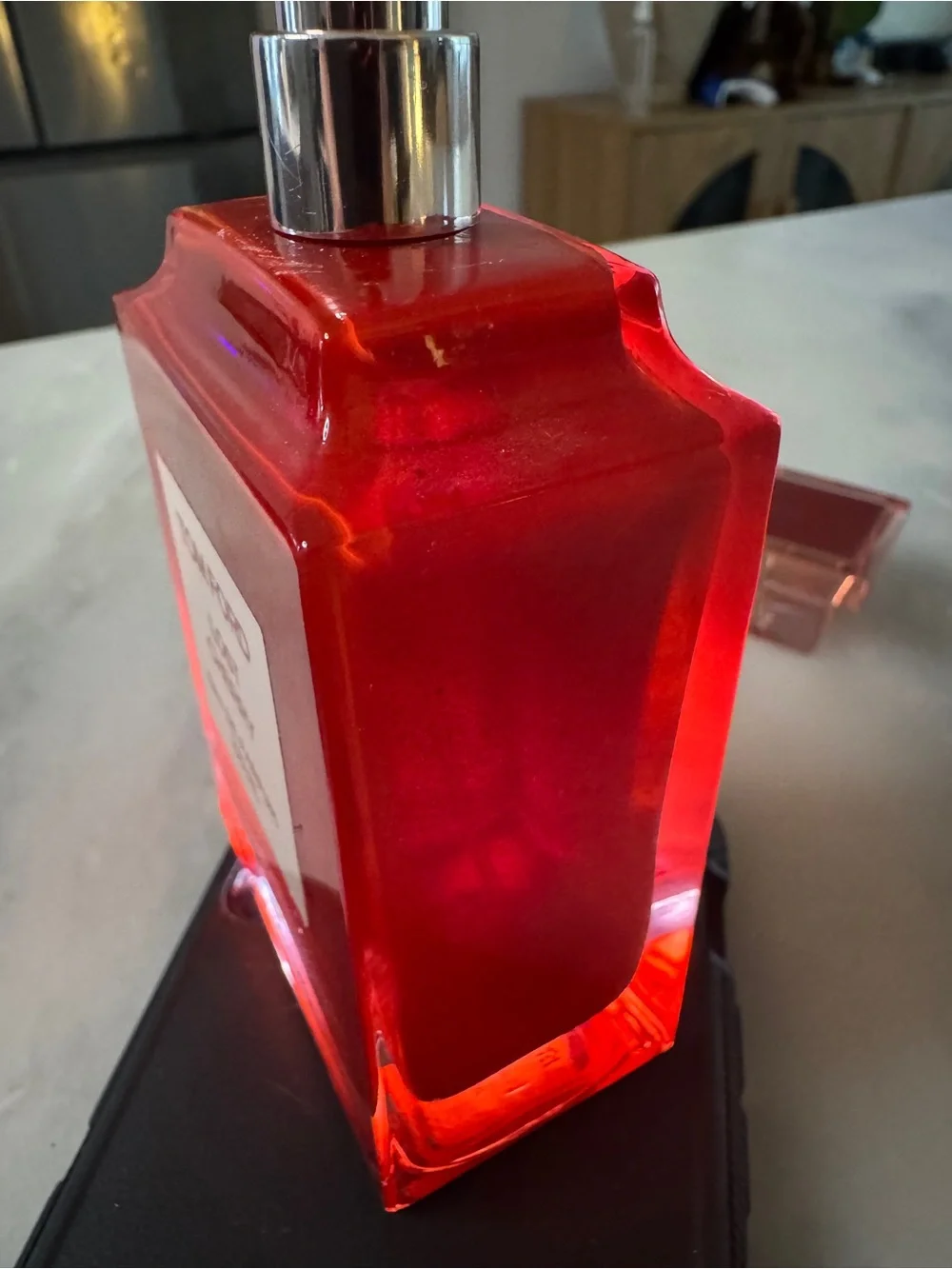 Tom Ford Lost Cherry Eau de Parfum, 3.4 fl oz new no box - Picture 6 of 6